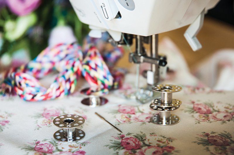 hemline_machine_sewing