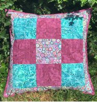 2_-_beginners_patchwork_cushion