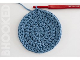 how-to-crochet-a-circle-step-by-step